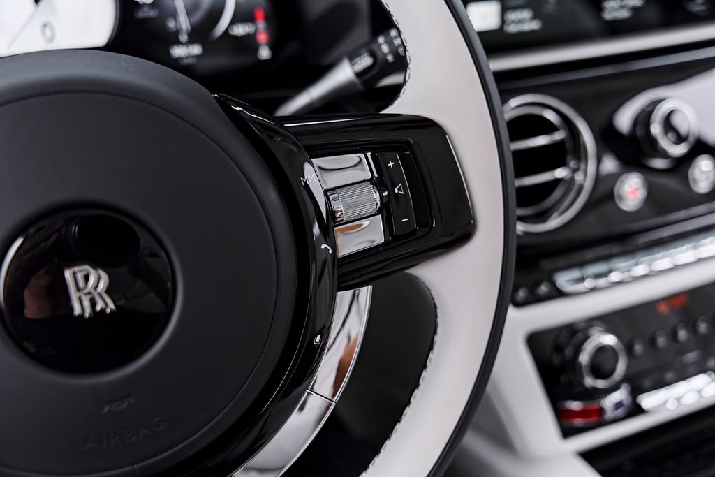 Used 2026 Rolls-Royce Ghost AWD/4WD image 86