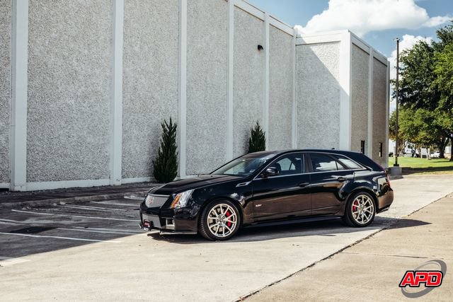 Used 2014 Cadillac CTS V RWD image 55