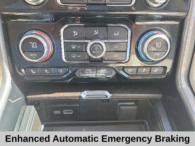 Used 2024 GMC Yukon XL Denali AWD/4WD image 12