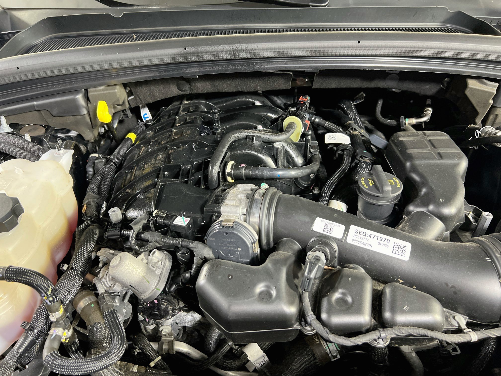 Used 2023 Jeep Grand Cherokee Altitude AWD/4WD image 29