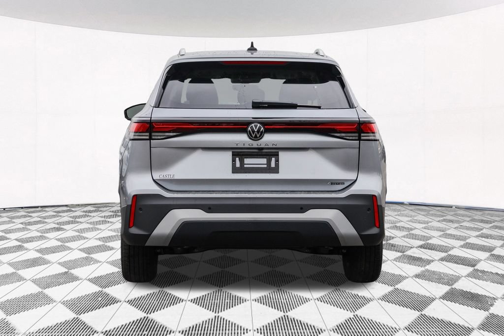 Used 2026 Volkswagen Tiguan S AWD/4WD image 9