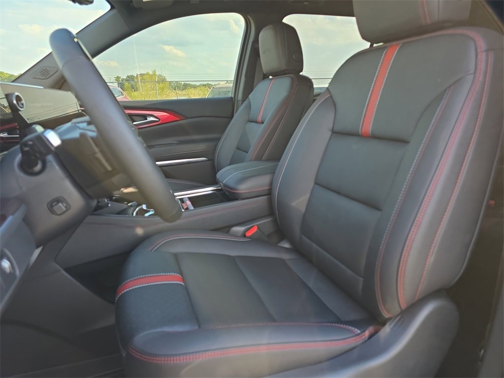 New 2026 Chevrolet Traverse RS image 16