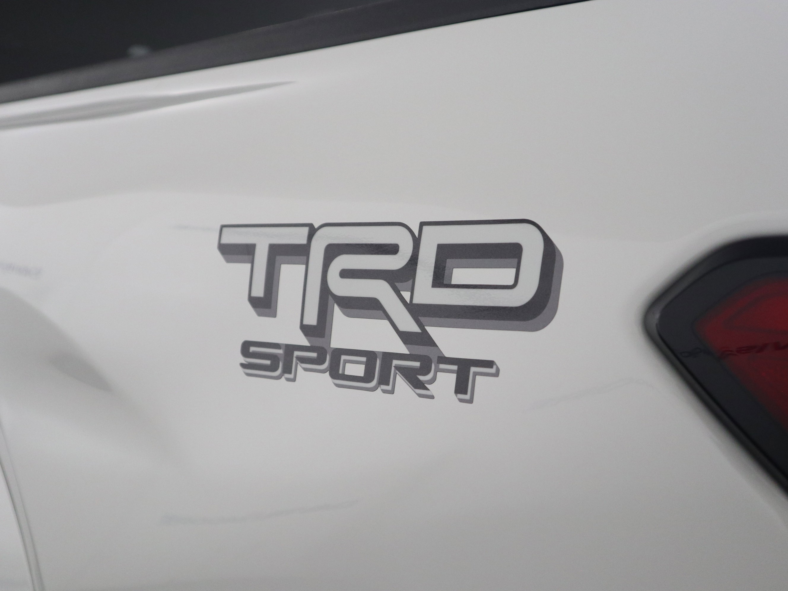 Used 2024 Toyota Tacoma TRD Sport image 37