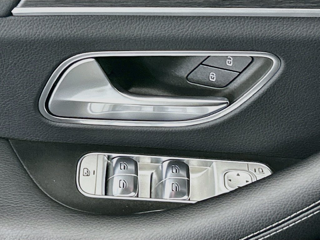 Certified 2026 Mercedes-Benz GLS 450 4MATIC image 22