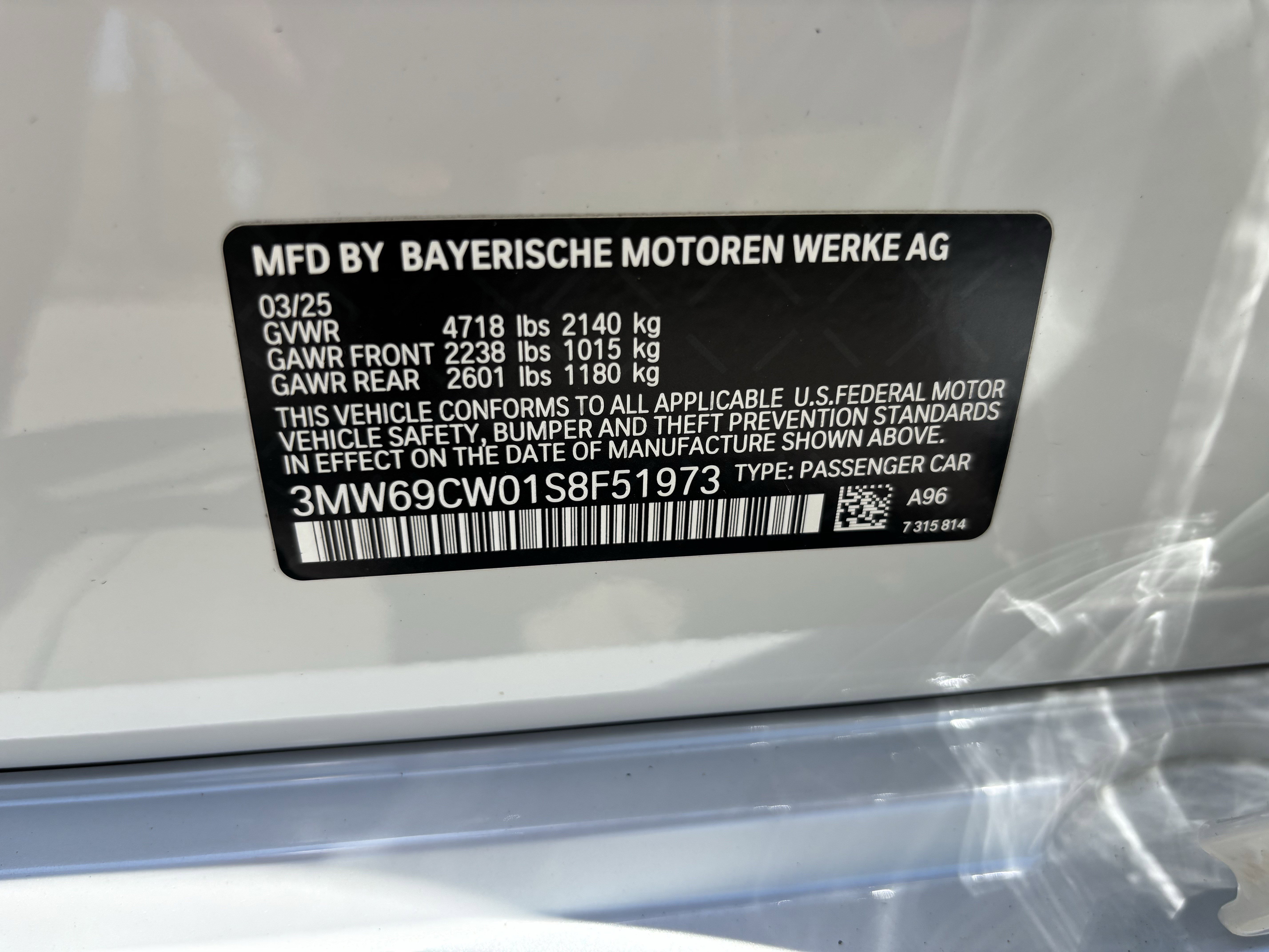Certified 2025 BMW 330i Sedan RWD image 37