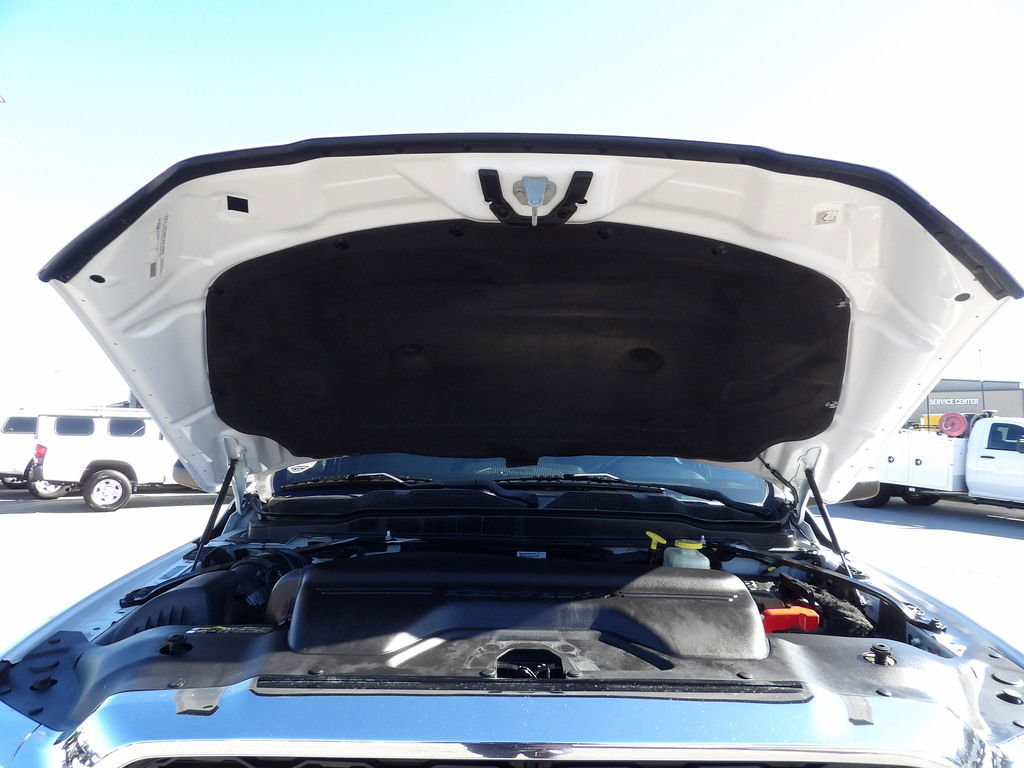 Used 2021 RAM 4500 Tradesman w/ Chrome Appearance Group image 45