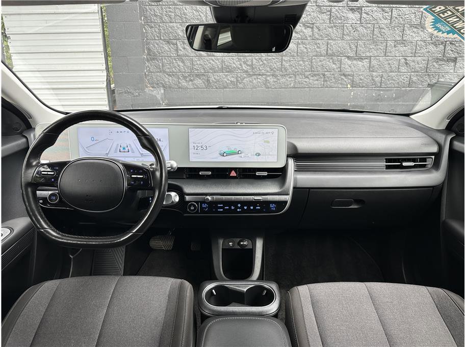 Used 2024 Hyundai Ioniq 5 SEL AWD/4WD image 17