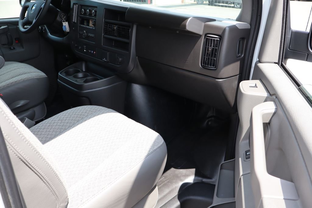 New 2025 Chevrolet Express 2500 w/ Driver Convenience Package image 41