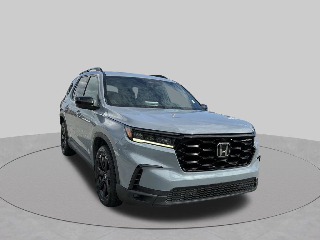 Certified 2025 Honda Pilot Black Edition image 11