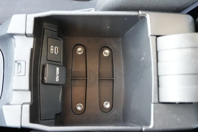 Used 2024 Toyota Corolla LE FWD image 41