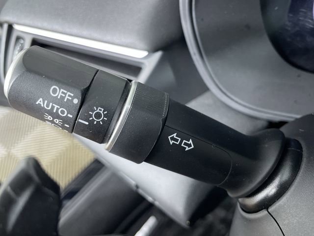 Used 2025 Acura TLX w/ Technology Package FWD image 28