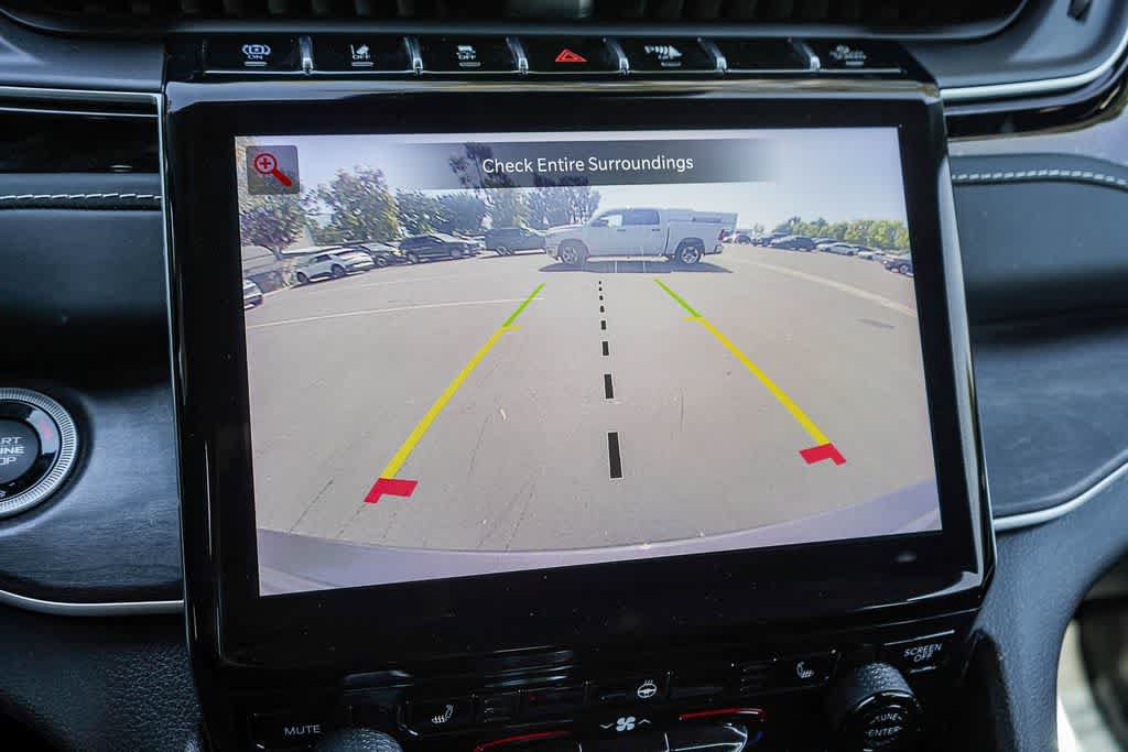 Used 2022 Jeep Grand Cherokee Limited 4xe w/ MOPAR Finishing Package AWD/4WD image 26