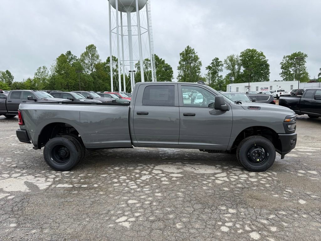 New 2026 RAM 3500 Tradesman AWD/4WD image 5