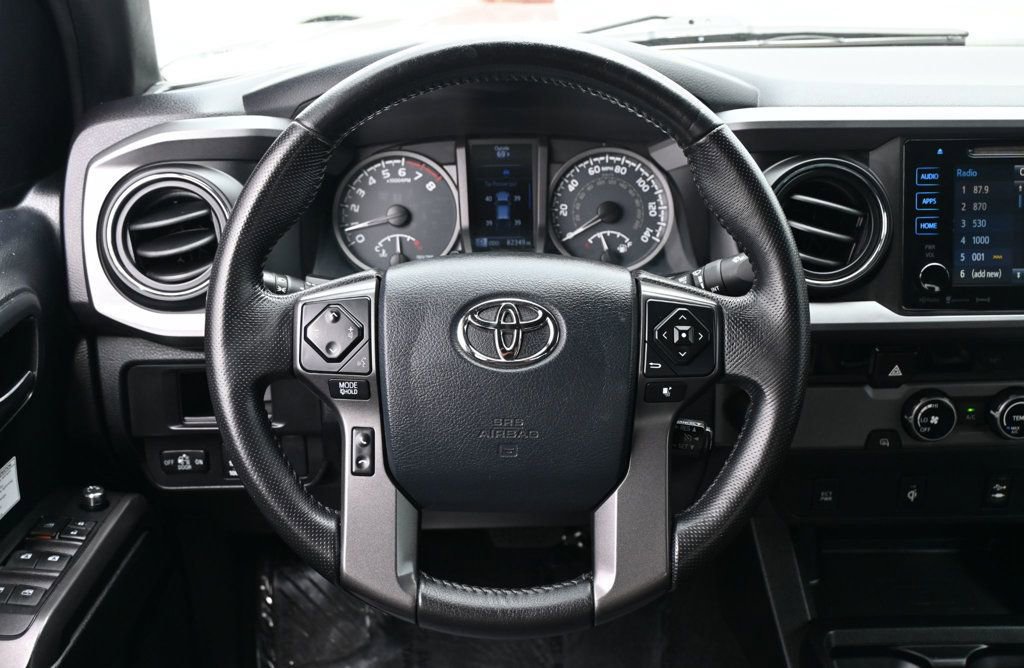 Used 2016 Toyota Tacoma TRD Off-Road w/ Towing Package RWD image 10