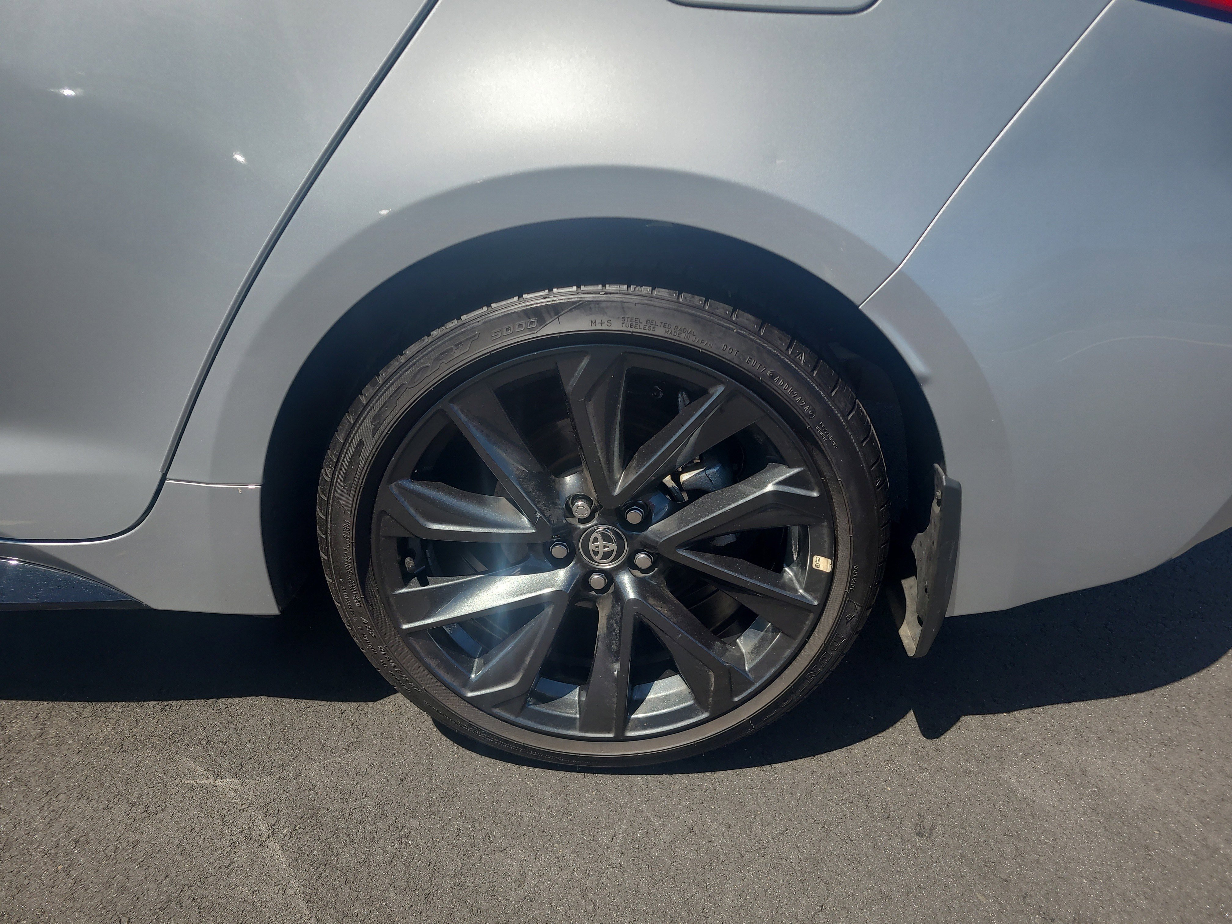 Certified 2025 Toyota Corolla SE w/ SE Premium Package FWD image 10