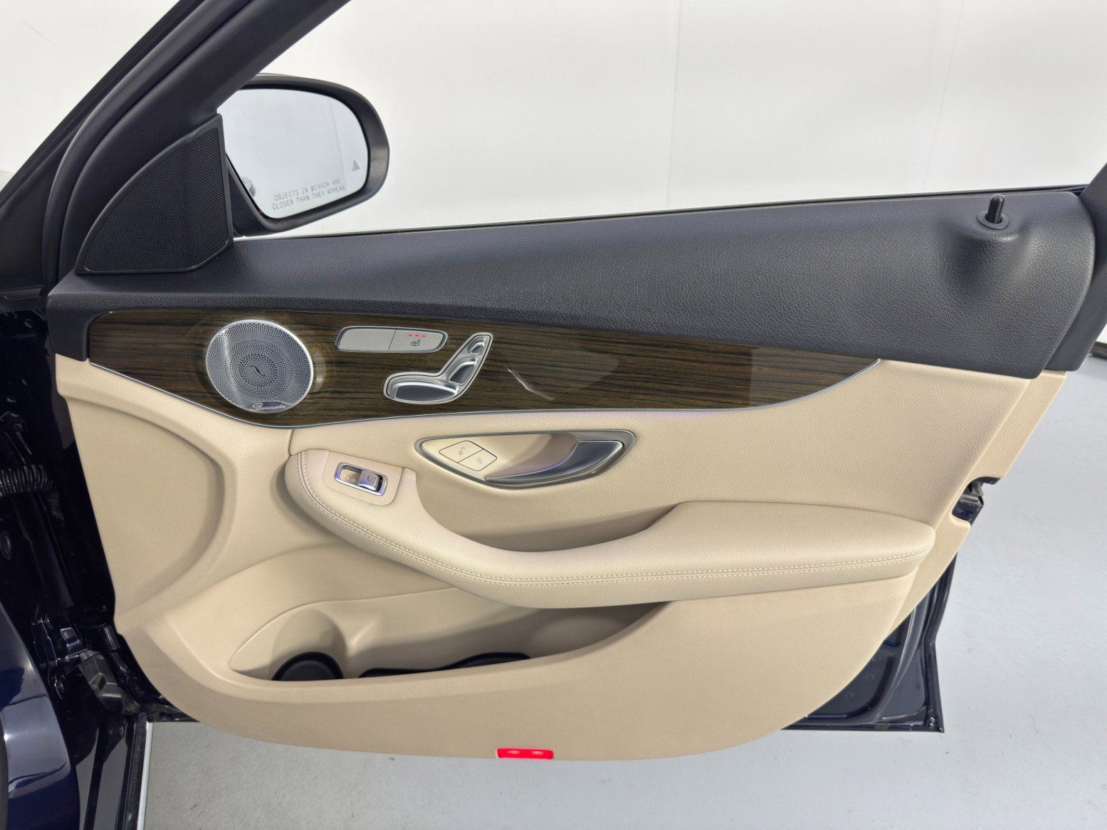 Used 2021 Mercedes-Benz C 300 Sedan w/ Premium Package image 44