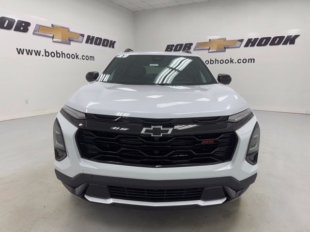 New 2027 Chevrolet Equinox RS w/ Safety and Technology Package AWD/4WD image 2
