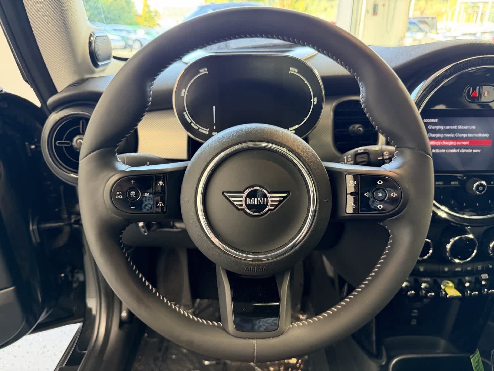 Used 2024 MINI Cooper SE FWD image 16