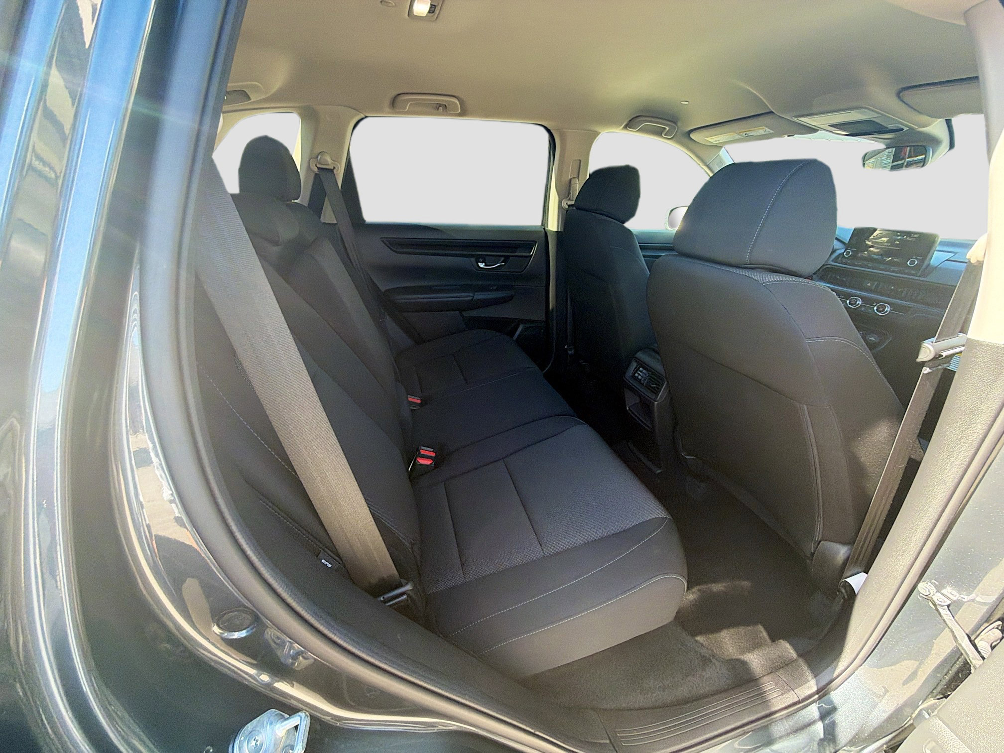 Used 2025 Honda CR-V LX image 28