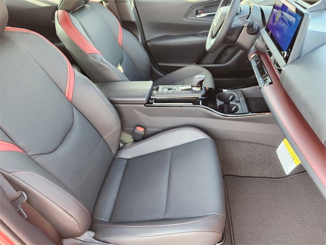 New 2026 Toyota Prius Plug-In Hybrid image 10