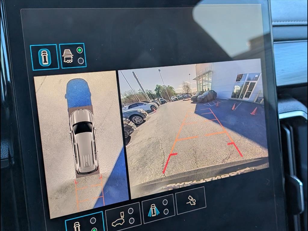 Used 2024 GMC Acadia AT4 w/ LPO, Floor Liner Package image 21