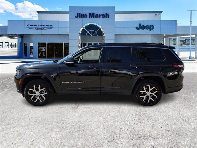 Certified 2024 Jeep Grand Cherokee L Limited w/ Luxury Tech Group II image 3