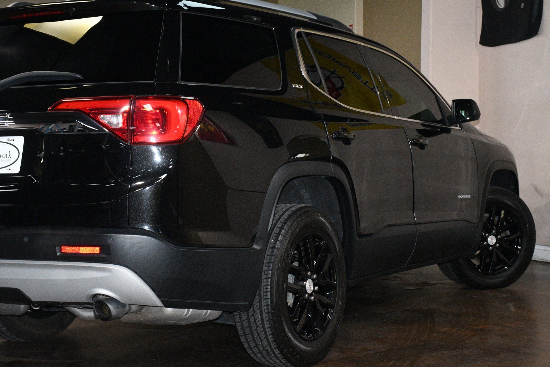 Used 2019 GMC Acadia SLT FWD image 56