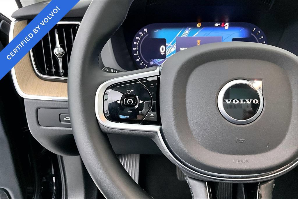Certified 2026 Volvo XC60 B5 Plus AWD/4WD image 24