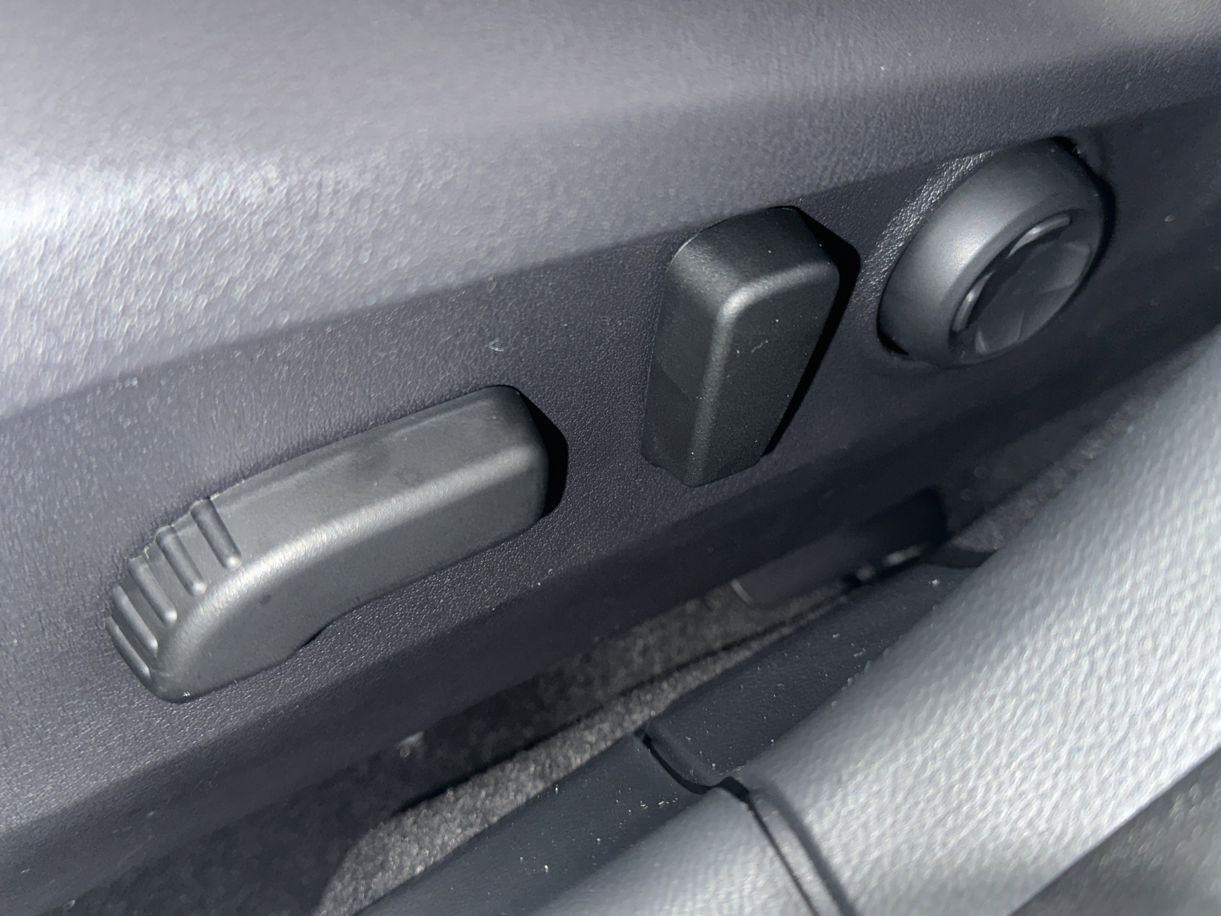 New 2025 Subaru Outback Limited image 21