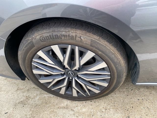 Used 2023 Nissan Altima 2.5 SV image 17