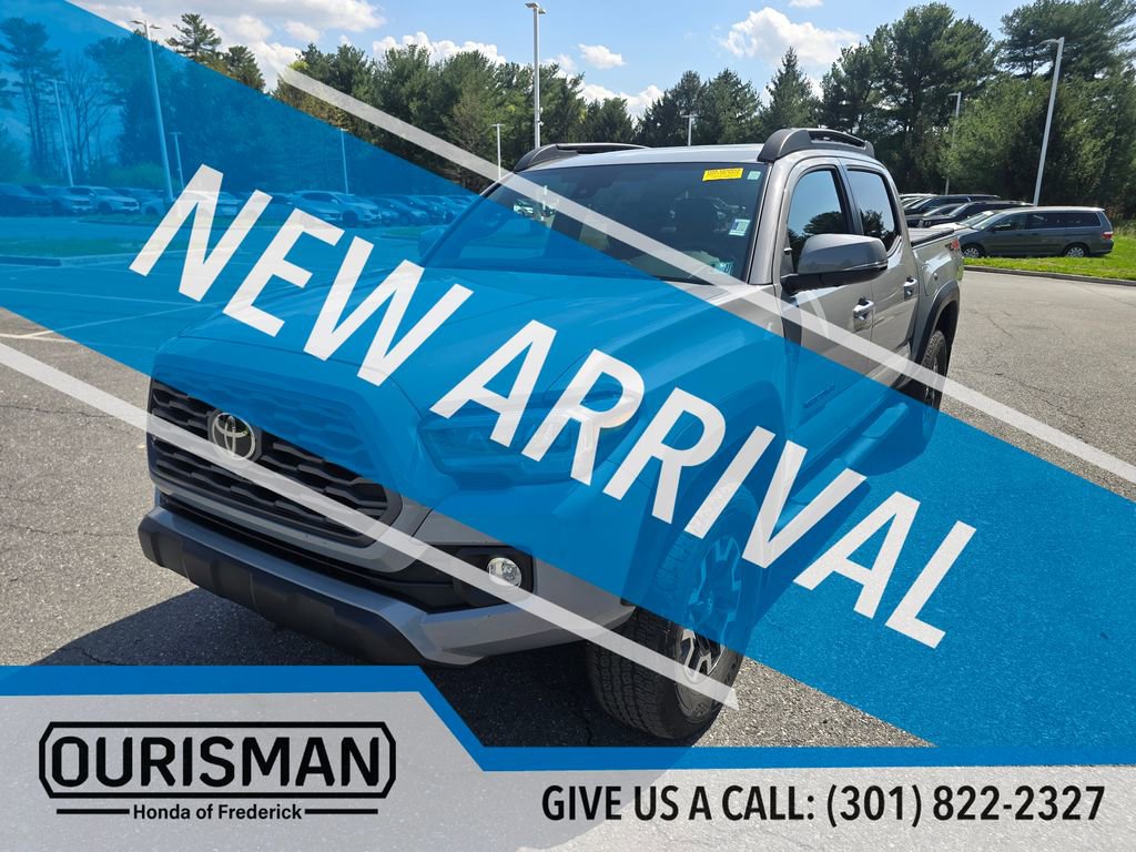 Used 2020 Toyota Tacoma TRD Off-Road w/ TRD Premium Off Road Package image 4