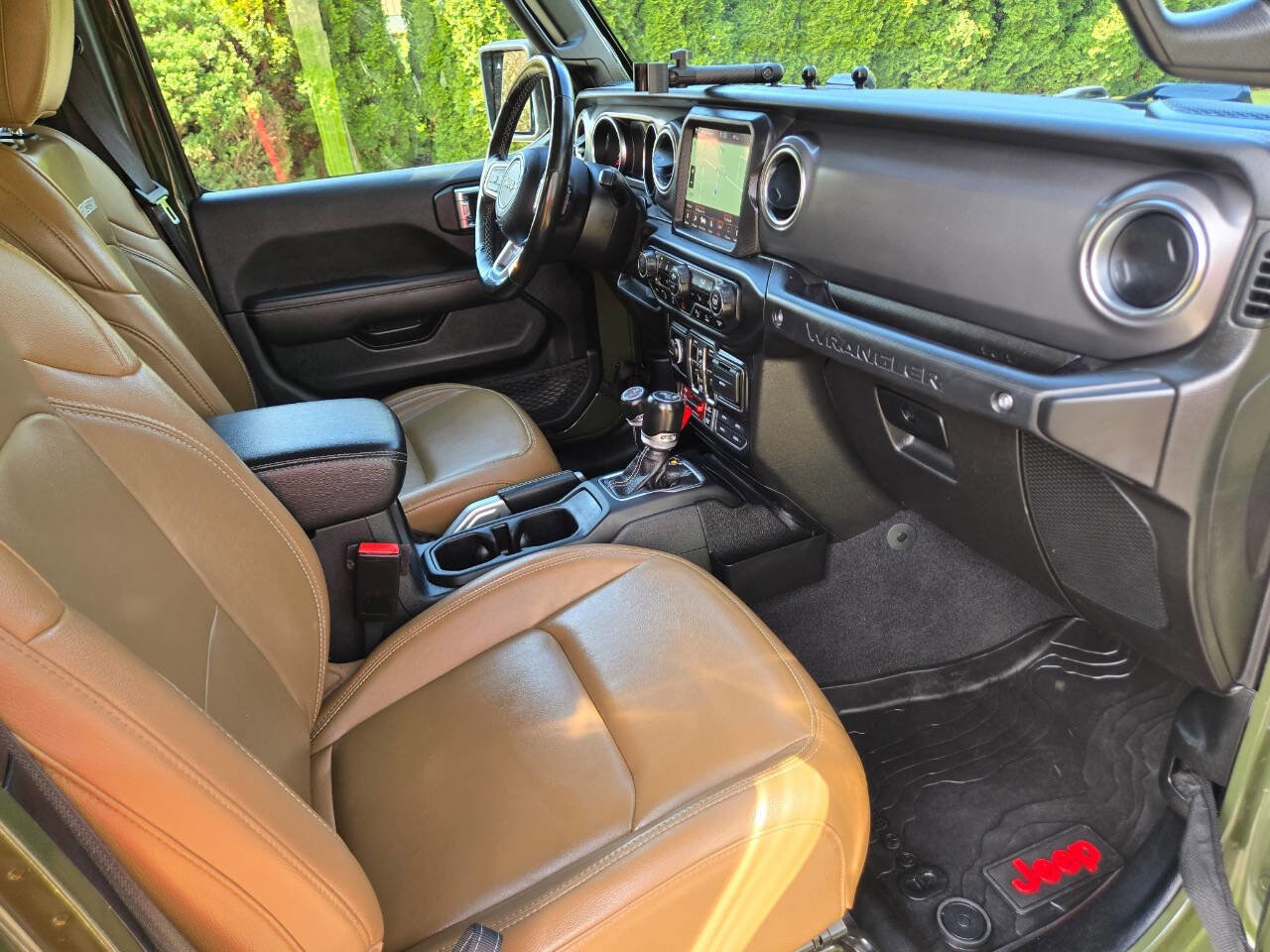 Used 2021 Jeep Wrangler Unlimited Rubicon w/ Dual Top Group image 15