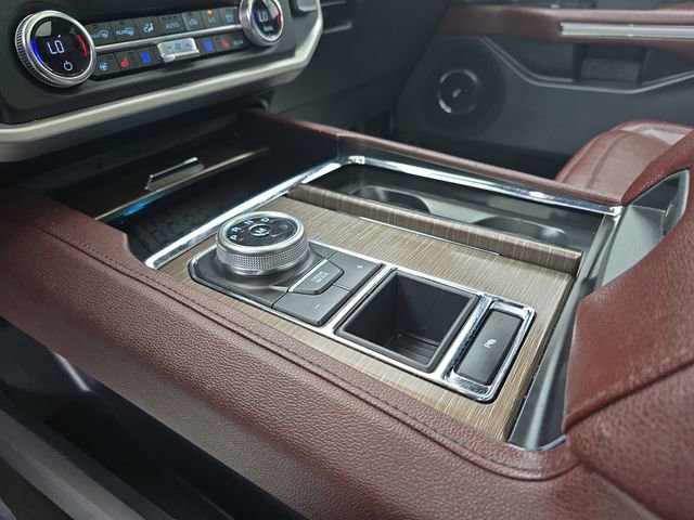 Used 2023 Ford Expedition Max Limited image 39