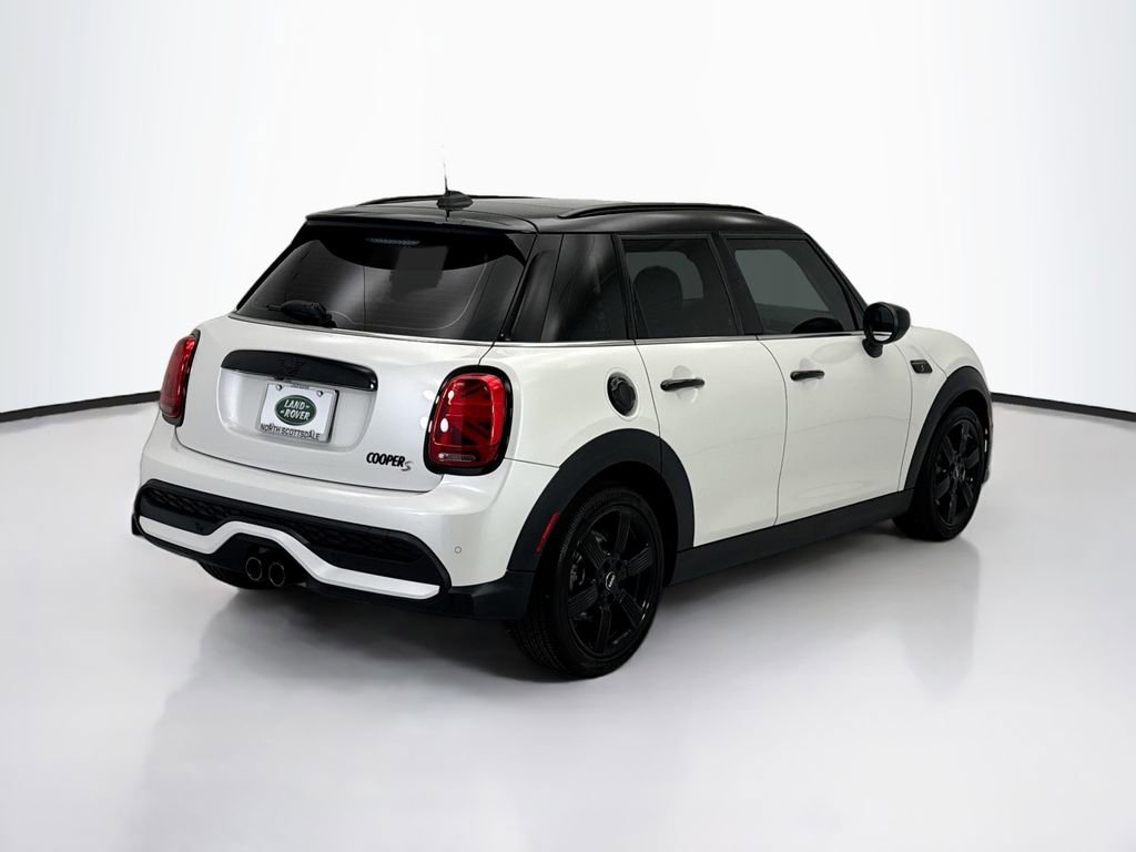 Used 2023 MINI Cooper S FWD image 5