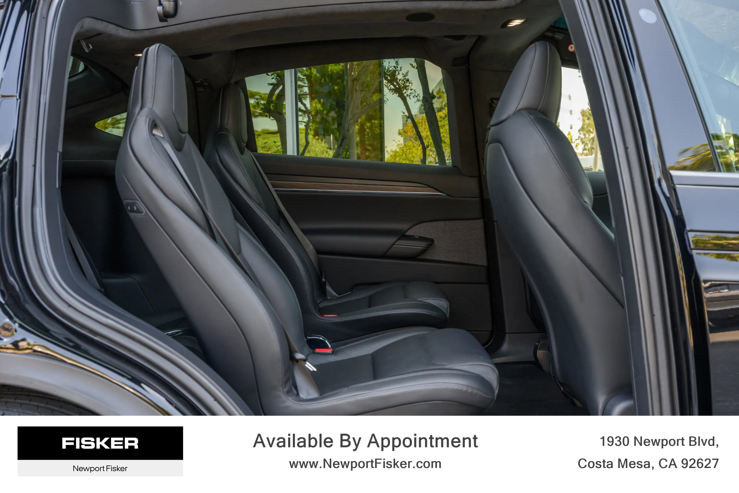Used 2022 Tesla Model X image 25