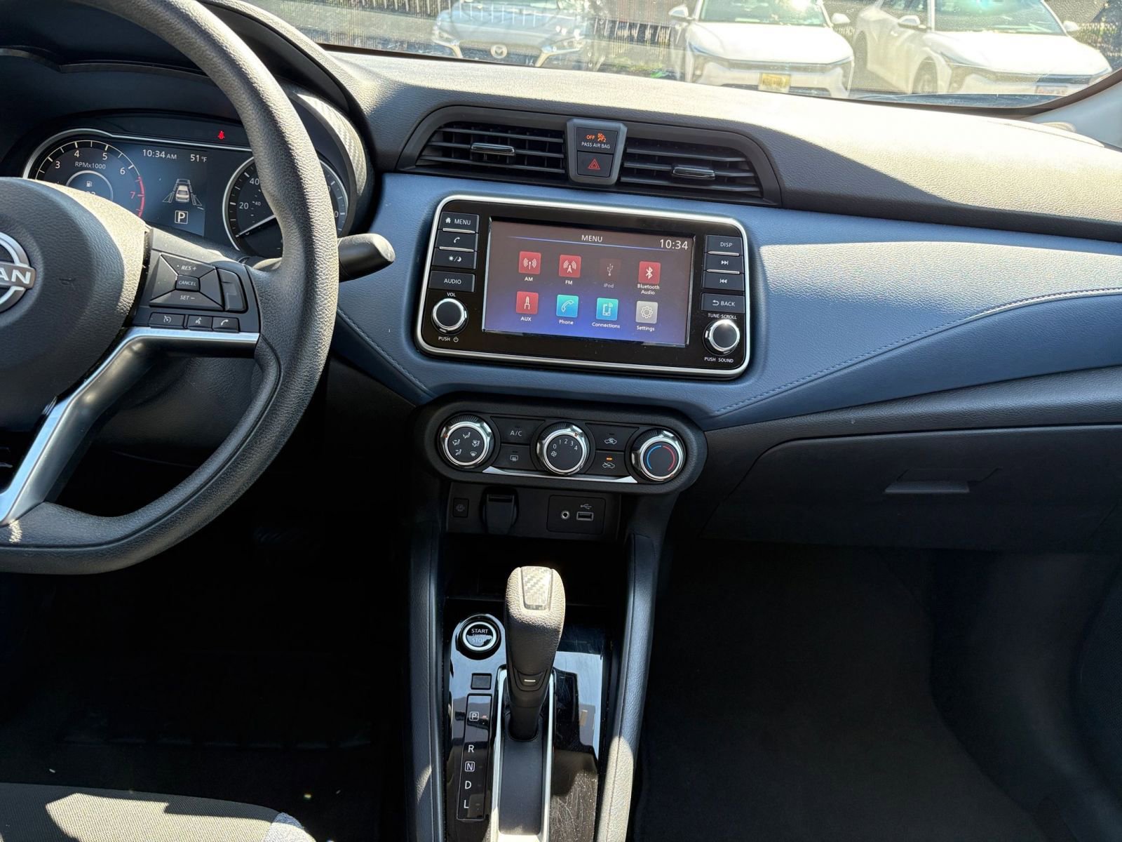 Used 2025 Nissan Versa SV w/ Trunk Package image 17