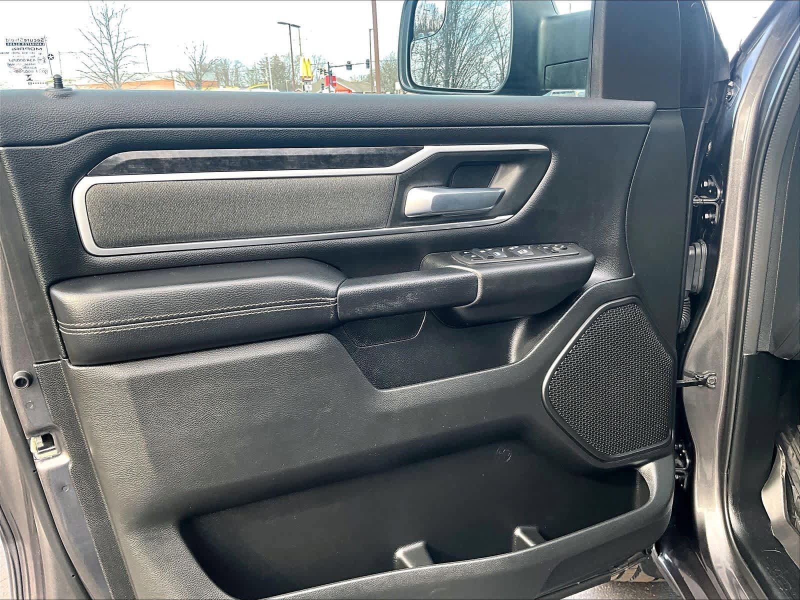 Used 2023 RAM 1500 Big Horn AWD/4WD image 9