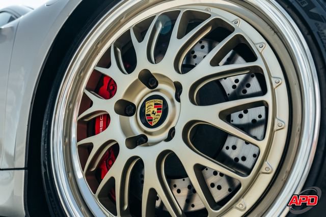 Used 2016 Porsche Cayman GT4 RWD image 3