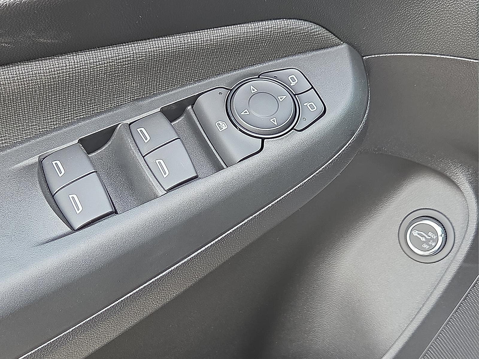 New 2026 Buick Envista Avenir FWD image 13