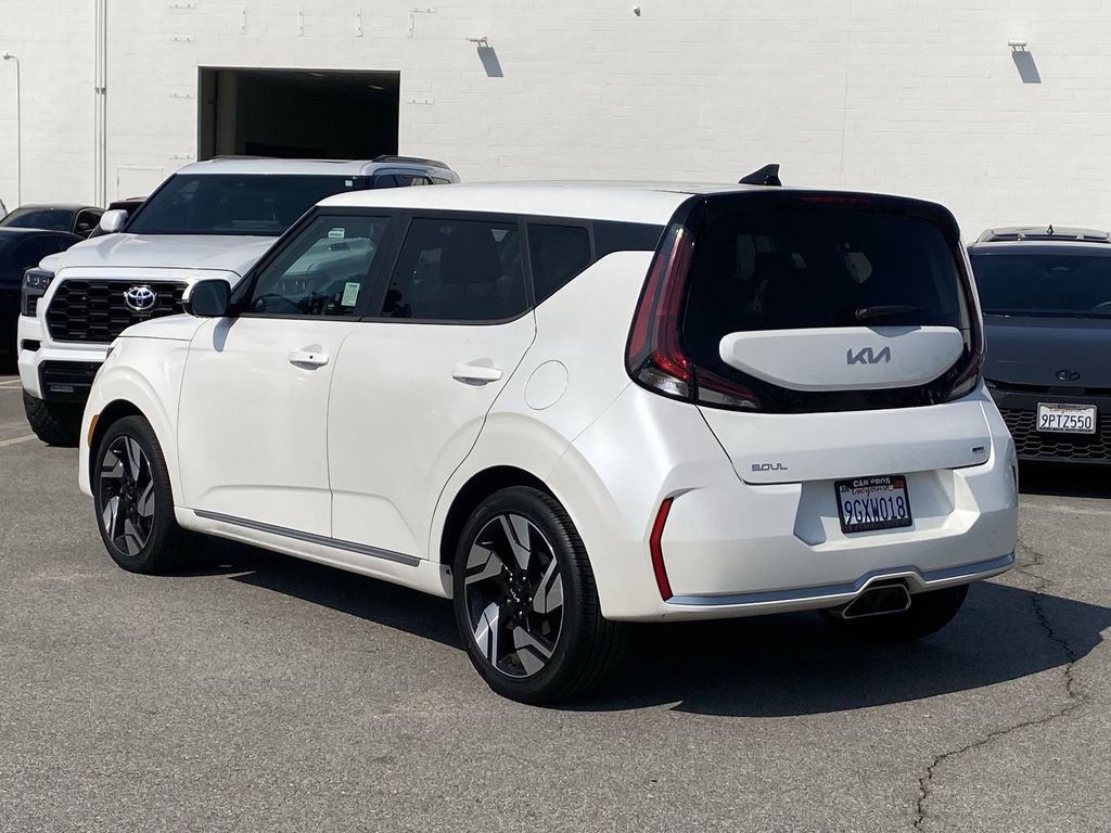 Used 2023 Kia Soul GT-Line image 4