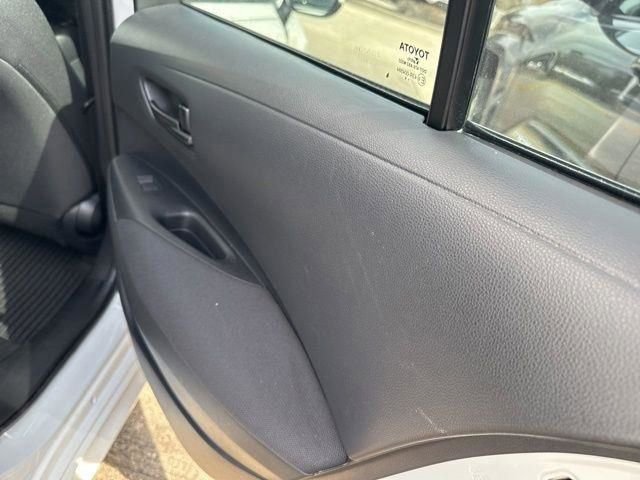 Used 2025 Toyota Corolla LE w/ LE Premium Package image 33