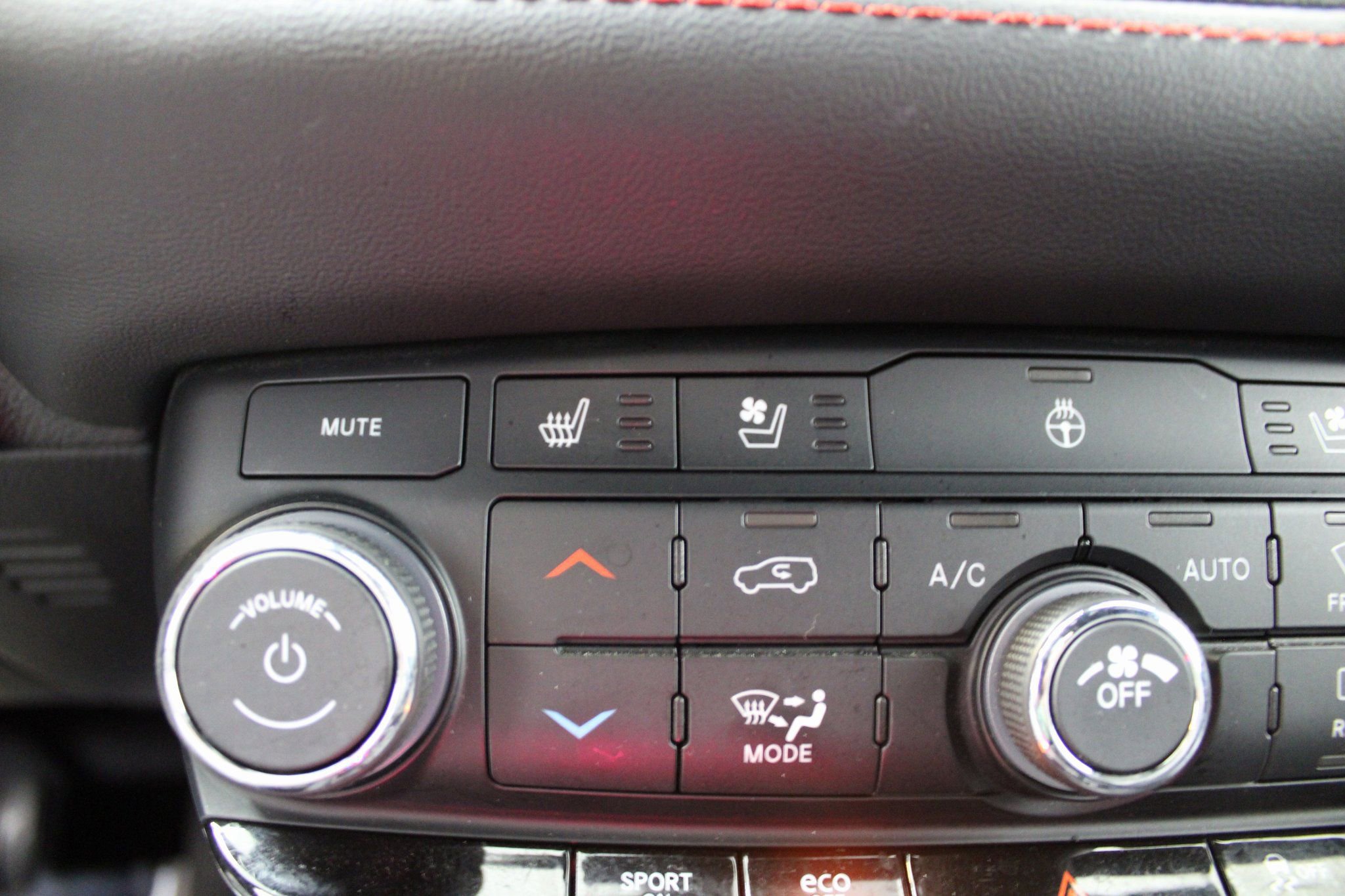 Used 2024 Dodge Durango R/T image 44