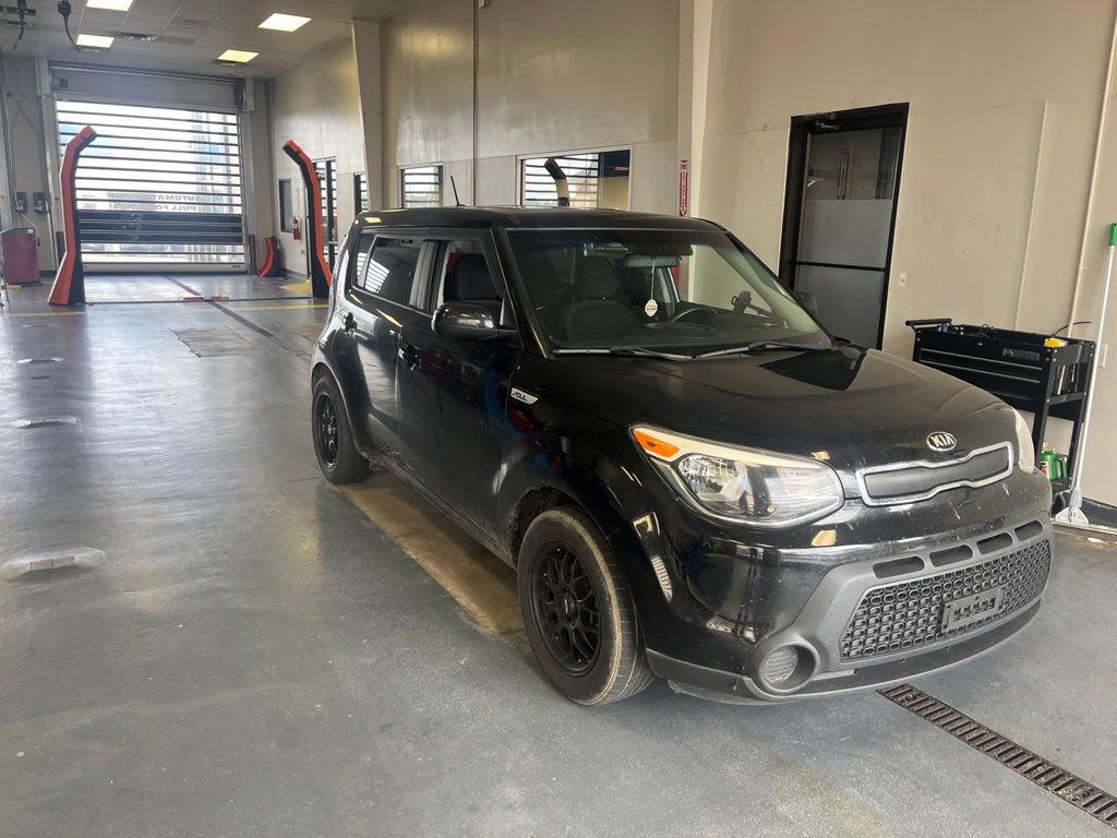 Used 2016 Kia Soul w/ Option Group 020 FWD image 1