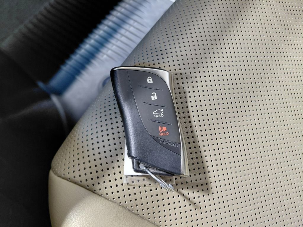 Used 2021 Lexus ES 250 w/ Premium Package image 42