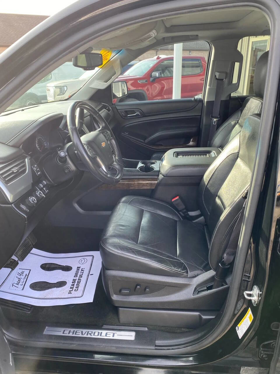 Used 2017 Chevrolet Tahoe LT image 11