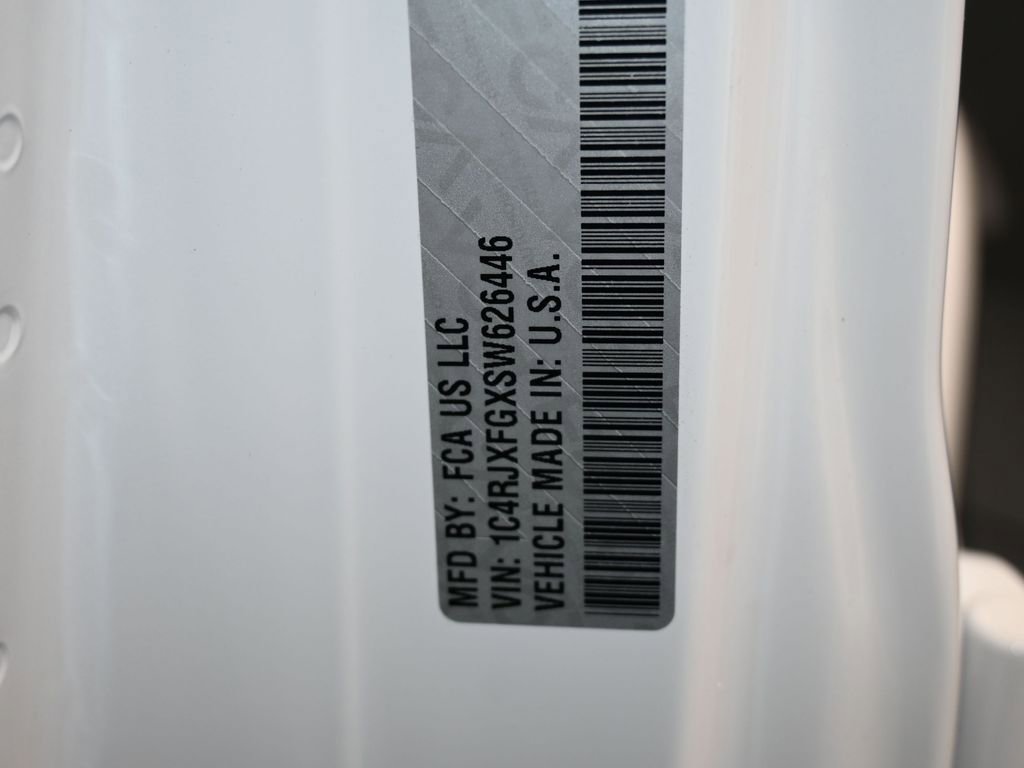 Used 2025 Jeep Wrangler Unlimited Rubicon image 15