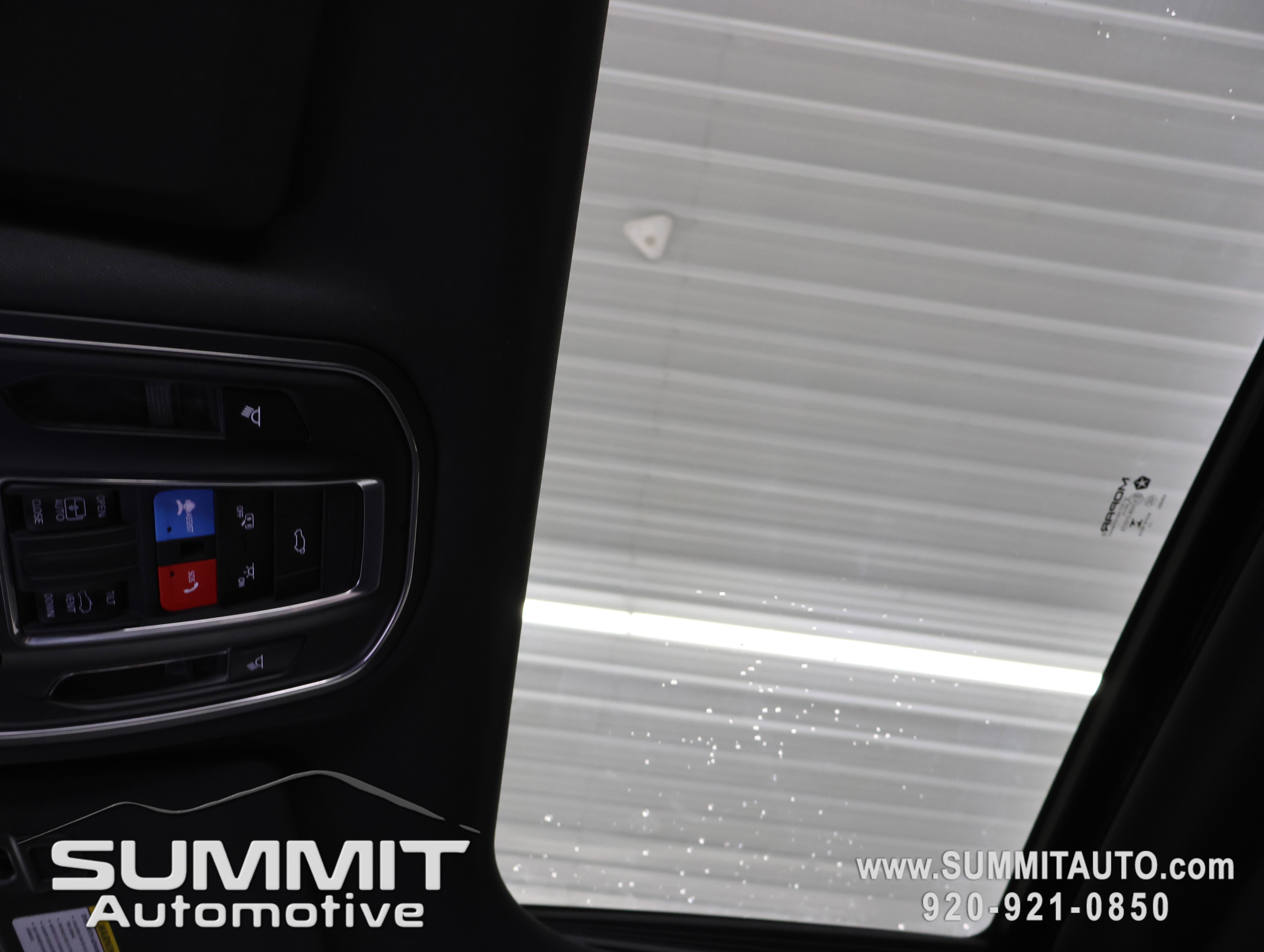 New 2026 Jeep Grand Cherokee Altitude AWD/4WD image 13