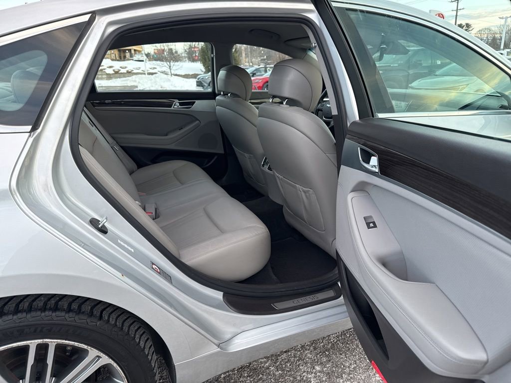 Used 2018 Genesis G80 3.8 image 6