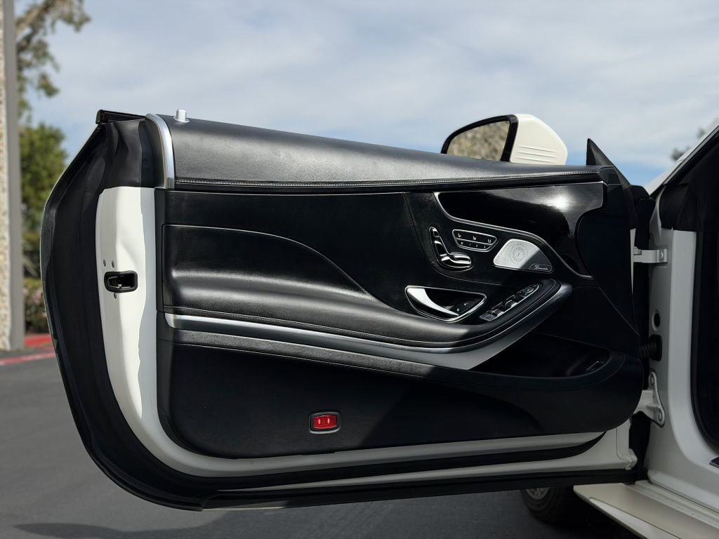 Used 2019 Mercedes-Benz S 560 S560 4MATIC image 17