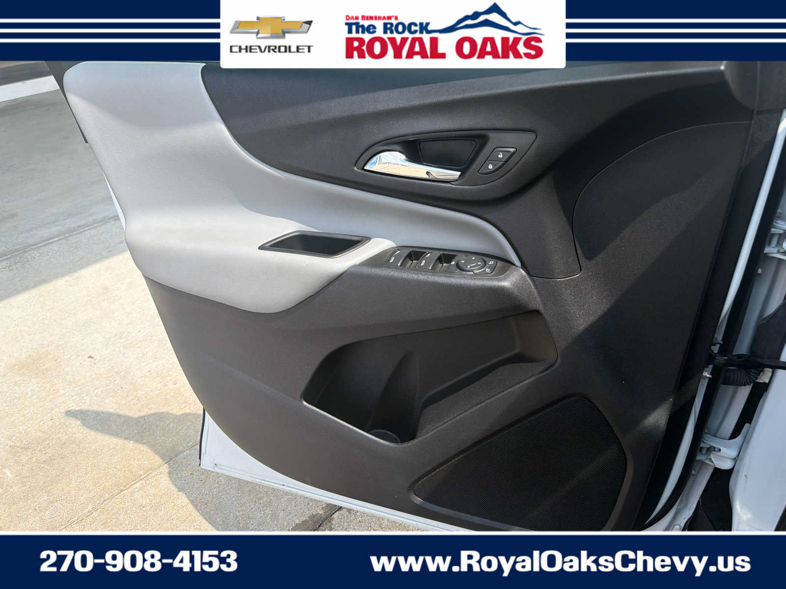 Used 2022 Chevrolet Equinox LS w/ LS Convenience Package FWD image 22